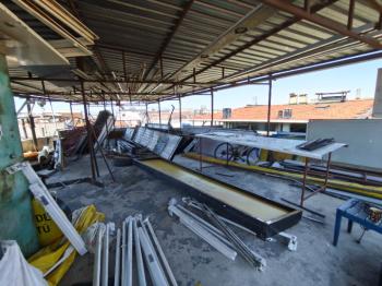 KARABAĞLAR ANA CADDE YAKINI KÖŞE KONUM MUHTEŞEM TİCARİ BİNA