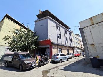 KARABAĞLAR ANA CADDE YAKINI KÖŞE KONUM MUHTEŞEM TİCARİ BİNA