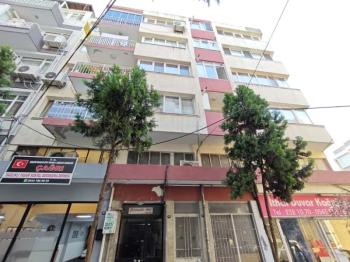 HATAY MERKEZİ LOKASYONDA GENİŞ SALON 3+1 SATILIK DAİRE