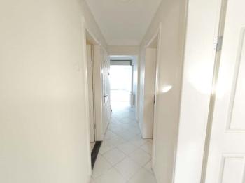 HATAY MERKEZİ LOKASYONDA GENİŞ SALON 3+1 SATILIK DAİRE