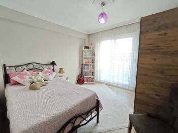 UĞURMUMCU SİTE İÇİNDE EOLA PARK ‘TA 4+1 FERAH LUX DAİRE