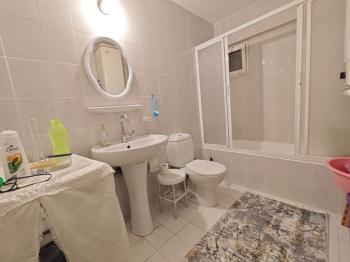 KARŞIYAKA’NIN MERKEZİ BAHÇELİEVLER’DE GENİŞ 3+1 DAİRE 