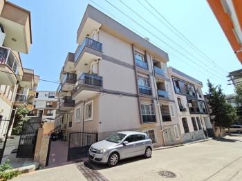 BUCA KADIN DOĞUM HASTANESİ YAKININDA EŞYALI KİRALIK 1+1 DAİRE