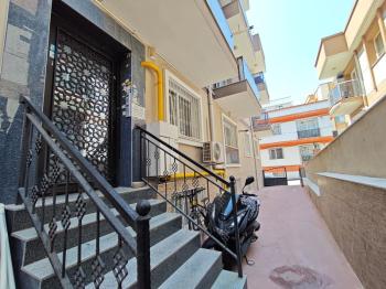 BUCA KADIN DOĞUM HASTANESİ YAKININDA EŞYALI KİRALIK 1+1 DAİRE