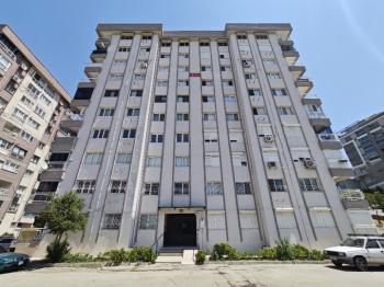 ÇİĞLİ ATATÜRK MAHALLESİNDE TEMİZ 3+1 ARAKAT DAİRE