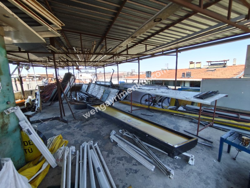 KARABAĞLAR ANA CADDE YAKINI KÖŞE KONUM MUHTEŞEM TİCARİ BİNA