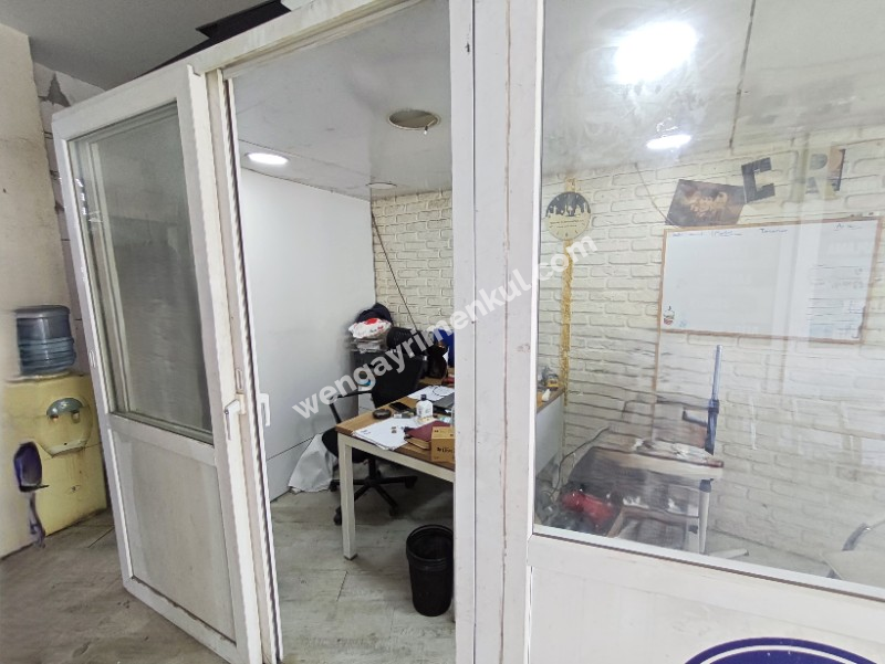 KARABAĞLAR ANA CADDE YAKINI KÖŞE KONUM MUHTEŞEM TİCARİ BİNA