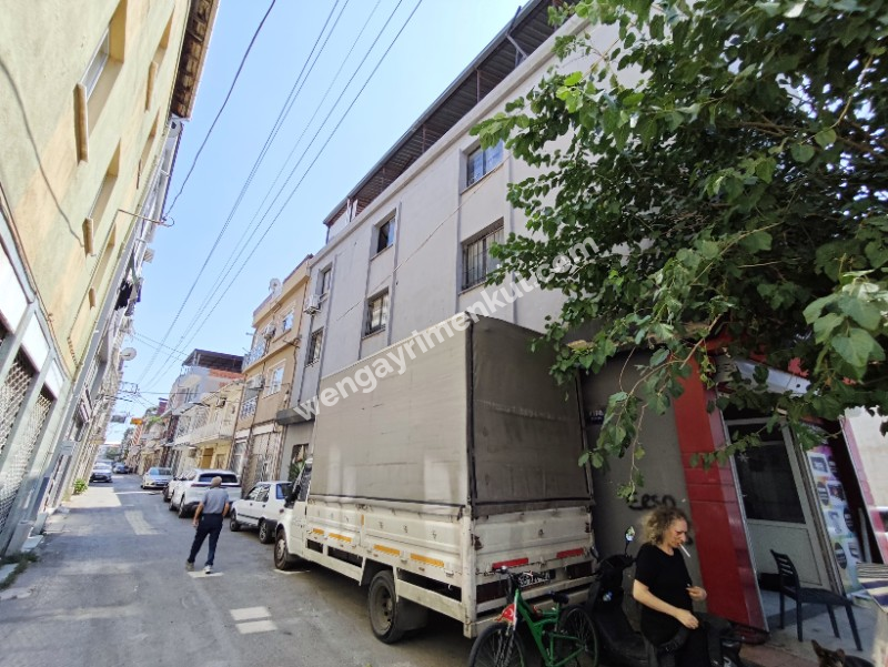 KARABAĞLAR ANA CADDE YAKINI KÖŞE KONUM MUHTEŞEM TİCARİ BİNA