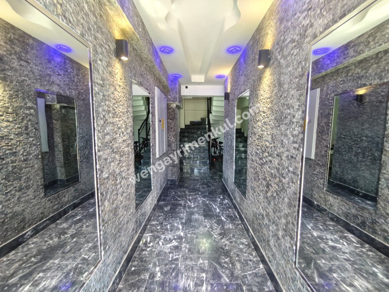 KATİP ÇELEBİ ÜNİVERSİTESİ YAKINI EŞYALI 1+1 KİRALIK DAİRE