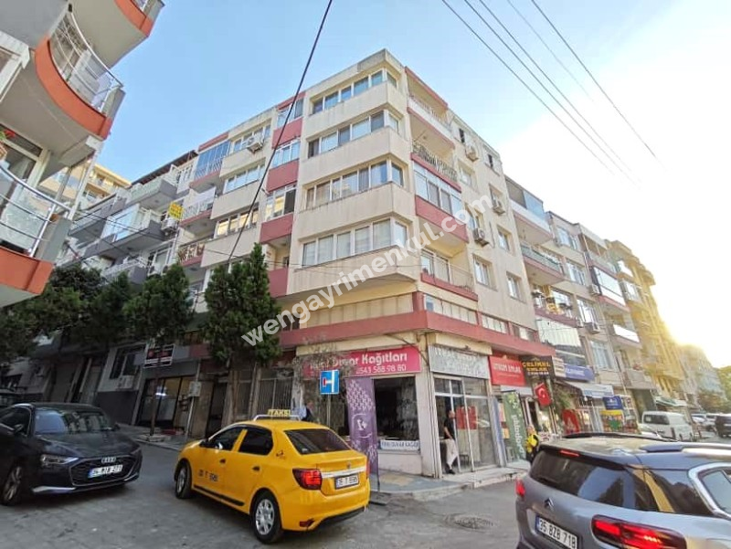 HATAY MERKEZİ LOKASYONDA GENİŞ SALON 3+1 SATILIK DAİRE