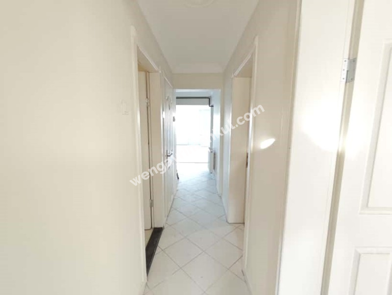 HATAY MERKEZİ LOKASYONDA GENİŞ SALON 3+1 SATILIK DAİRE