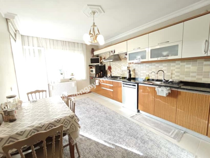 UĞURMUMCU SİTE İÇİNDE EOLA PARK ‘TA 4+1 FERAH LUX DAİRE