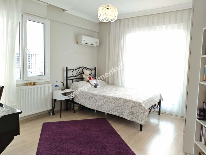 UĞURMUMCU SİTE İÇİNDE EOLA PARK ‘TA 4+1 FERAH LUX DAİRE