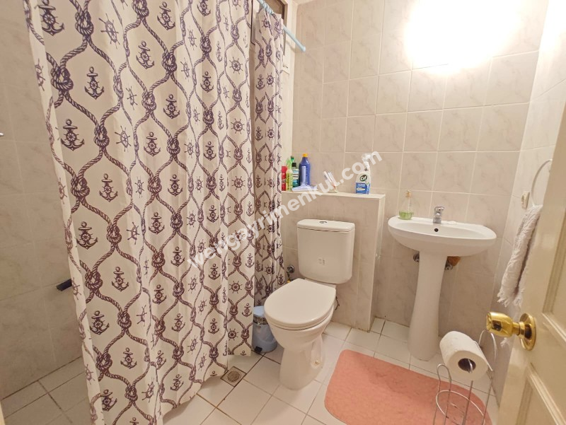 KARŞIYAKA’NIN MERKEZİ BAHÇELİEVLER’DE GENİŞ 3+1 DAİRE 