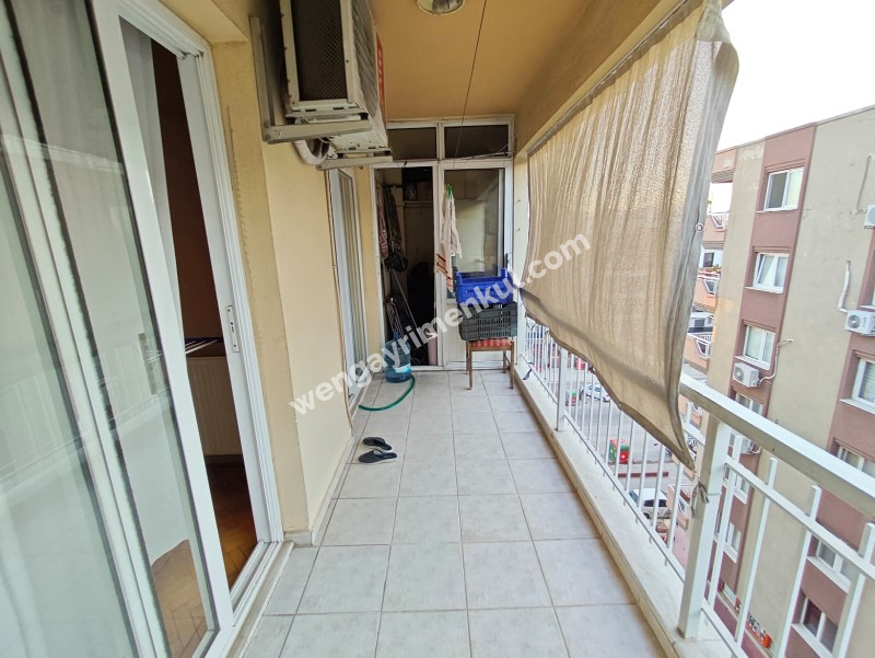 KARŞIYAKA’NIN MERKEZİ BAHÇELİEVLER’DE GENİŞ 3+1 DAİRE 