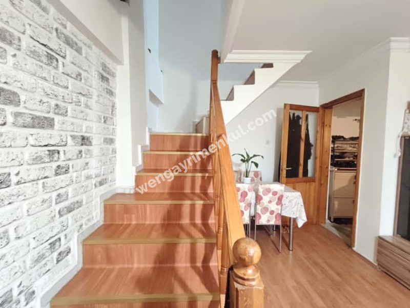 BUCA YENİGÜN’DE 2+1 DUBLEKS GENİŞ DAİRE