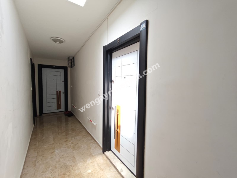 BUCA KADIN DOĞUM HASTANESİ YAKININDA EŞYALI KİRALIK 1+1 DAİRE