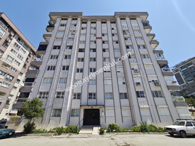 ÇİĞLİ ATATÜRK MAHALLESİNDE TEMİZ 3+1 ARAKAT DAİRE