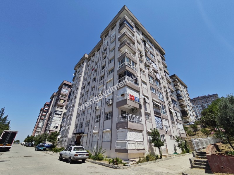 ÇİĞLİ ATATÜRK MAHALLESİNDE TEMİZ 3+1 ARAKAT DAİRE