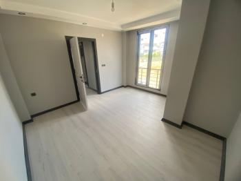 Kanat Emlak'tan Marmara Ereğlisi Dereağzı Mahallesinde 3+1 Satılık Villa