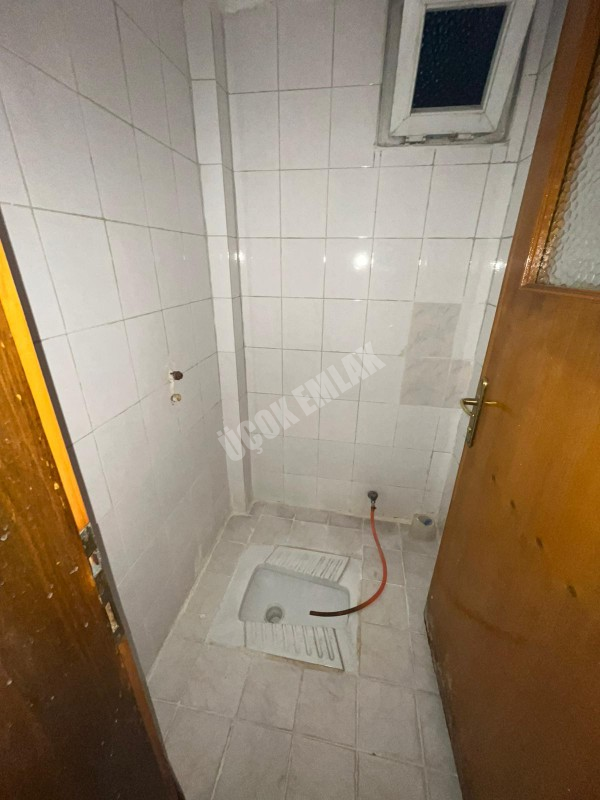 AFYON ÜÇOK EMLAKTAN MAREŞAL F ÇAKMAK MAH KİRALIK 3+1 1 KAT DAİRE