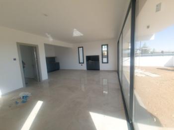 Lefkoşa Gönyeli'de Yeni SATILIK TRİPLEKS 4+1 VİLLA