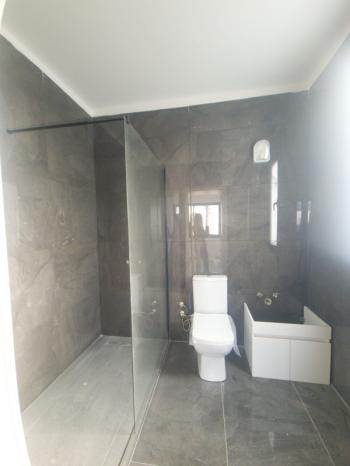 Lefkoşa Gönyeli'de Yeni SATILIK TRİPLEKS 4+1 VİLLA