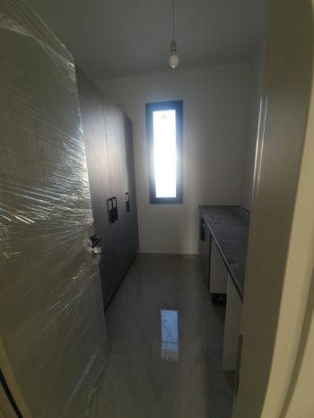 Lefkoşa Gönyeli'de Yeni SATILIK TRİPLEKS 4+1 VİLLA