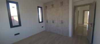 Lefkoşa Gönyeli'de Yeni SATILIK TRİPLEKS 4+1 VİLLA