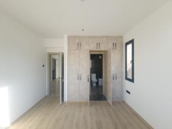 Lefkoşa Gönyeli'de Yeni SATILIK TRİPLEKS 4+1 VİLLA