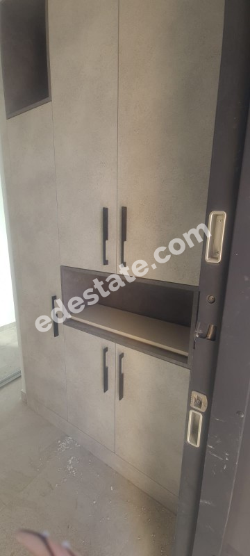 Lefkoşa Gönyeli'de Yeni SATILIK TRİPLEKS 4+1 VİLLA