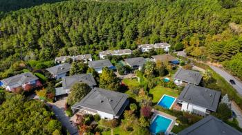 ÇEKMEKÖY MAYA VERA'DA SATILIK TOWNHOUSE VİLLA