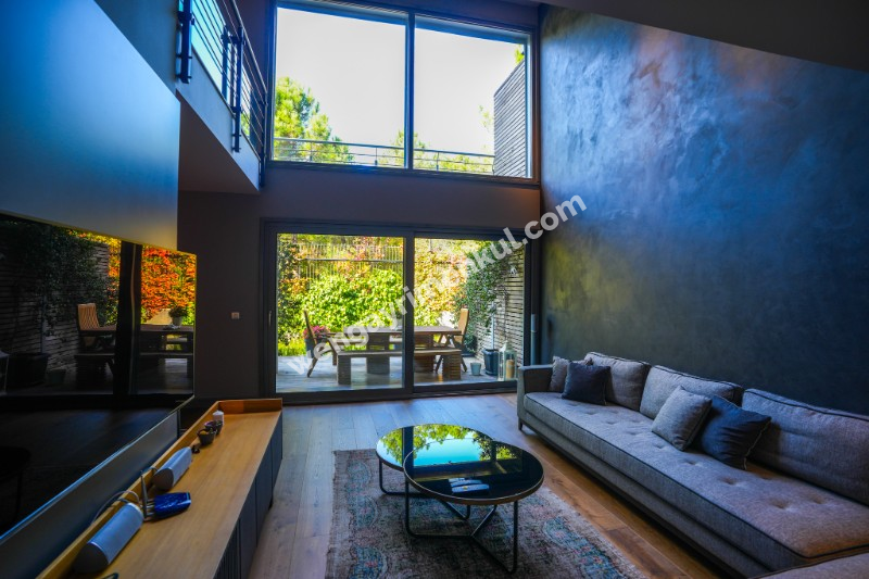 ÇEKMEKÖY MAYA VERA'DA SATILIK TOWNHOUSE VİLLA