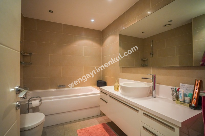 ÇEKMEKÖY MAYA VERA'DA SATILIK TOWNHOUSE VİLLA