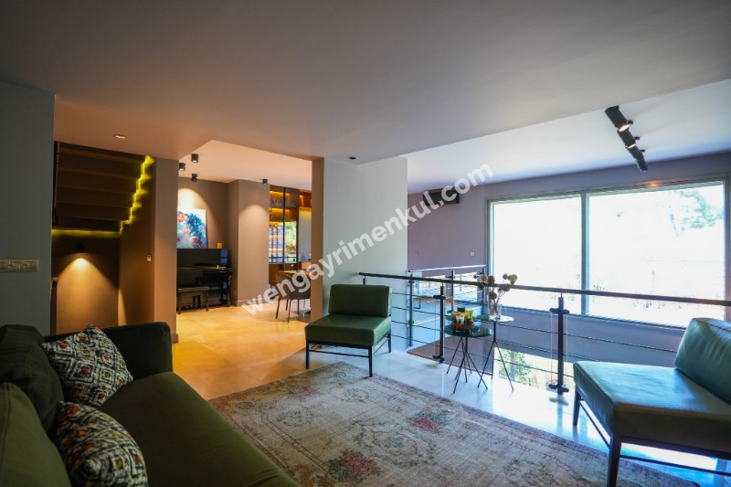 ÇEKMEKÖY MAYA VERA'DA SATILIK TOWNHOUSE VİLLA