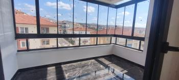 GÜVENAY - ÇORUM BAHÇELİEVLER İSMAİL KAKAÇ OKULU CİVARI SATILIK 3+1 LÜKS DAİRE