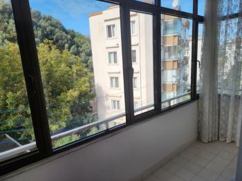 EMLAK HABERCİSİ 'NDEN MUDANYA ÖMERBEY'DE  PANORAMİK DENİZ MANZARALI OTOPARKLI SİTEDE 3+1 GENİŞ ARA KAT DAİRE