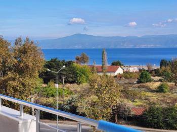 EMLAK HABERCİSİ 'NDEN MUDANYA ÖMERBEY'DE  PANORAMİK DENİZ MANZARALI OTOPARKLI SİTEDE 3+1 GENİŞ ARA KAT DAİRE