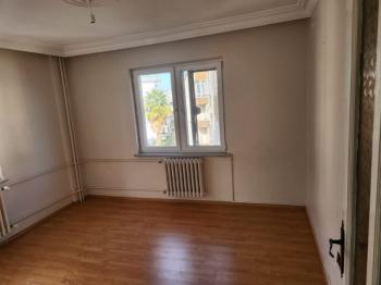 EMLAK HABERCİSİ 'NDEN MUDANYA ÖMERBEY'DE  PANORAMİK DENİZ MANZARALI OTOPARKLI SİTEDE 3+1 GENİŞ ARA KAT DAİRE