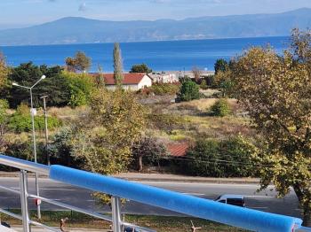 EMLAK HABERCİSİ 'NDEN MUDANYA ÖMERBEY'DE  PANORAMİK DENİZ MANZARALI OTOPARKLI SİTEDE 3+1 GENİŞ ARA KAT DAİRE