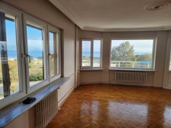 EMLAK HABERCİSİ 'NDEN MUDANYA ÖMERBEY'DE  PANORAMİK DENİZ MANZARALI OTOPARKLI SİTEDE 3+1 GENİŞ ARA KAT DAİRE