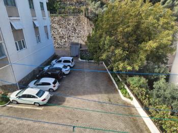 EMLAK HABERCİSİ 'NDEN MUDANYA ÖMERBEY'DE  PANORAMİK DENİZ MANZARALI OTOPARKLI SİTEDE 3+1 GENİŞ ARA KAT DAİRE