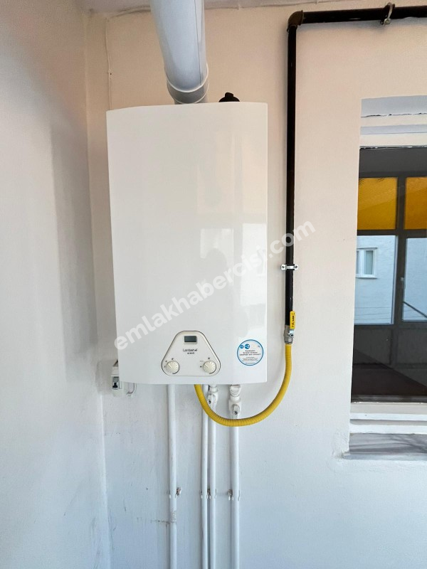 EMLAK HABERCİSİ 'NDEN MUDANYA GÜZELYALI'DA SAHİLE SIFIR , PANORAMİK DENİZ MANZARALI 110 m2 GENİŞ 2+1 DAİRE