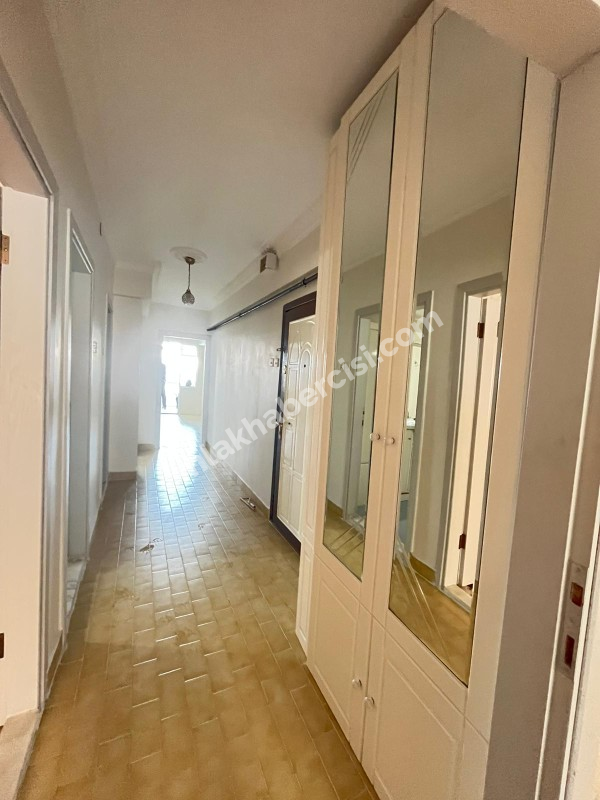 EMLAK HABERCİSİ 'NDEN MUDANYA GÜZELYALI'DA SAHİLE SIFIR , PANORAMİK DENİZ MANZARALI 110 m2 GENİŞ 2+1 DAİRE