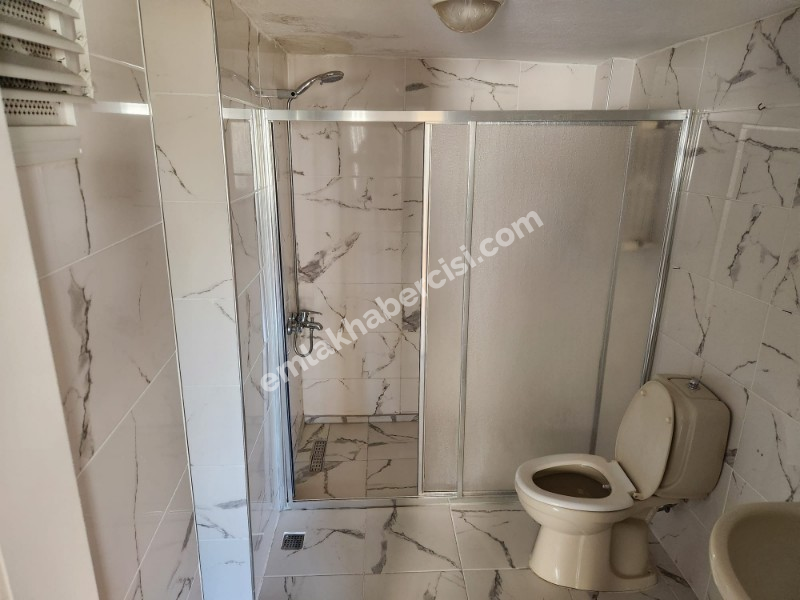 EMLAK HABERCİSİ 'NDEN MUDANYA ÖMERBEY'DE  PANORAMİK DENİZ MANZARALI OTOPARKLI SİTEDE 3+1 GENİŞ ARA KAT DAİRE