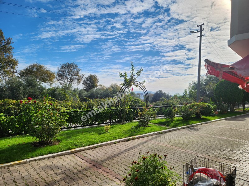 EMLAK HABERCİSİ 'NDEN MUDANYA ÖMERBEY'DE  PANORAMİK DENİZ MANZARALI OTOPARKLI SİTEDE 3+1 GENİŞ ARA KAT DAİRE