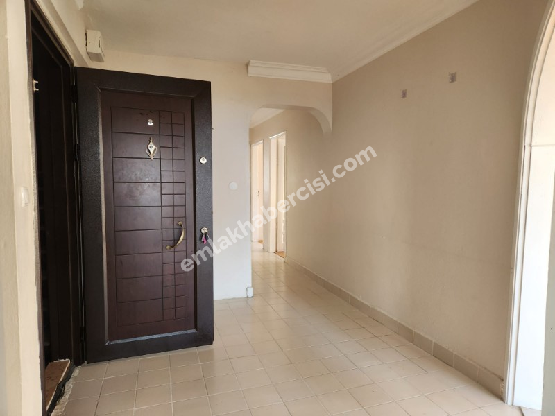 EMLAK HABERCİSİ 'NDEN MUDANYA ÖMERBEY'DE  PANORAMİK DENİZ MANZARALI OTOPARKLI SİTEDE 3+1 GENİŞ ARA KAT DAİRE