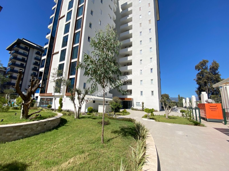 1+1  Apartment for sale in Mahmutlar Alanya yekta 5 