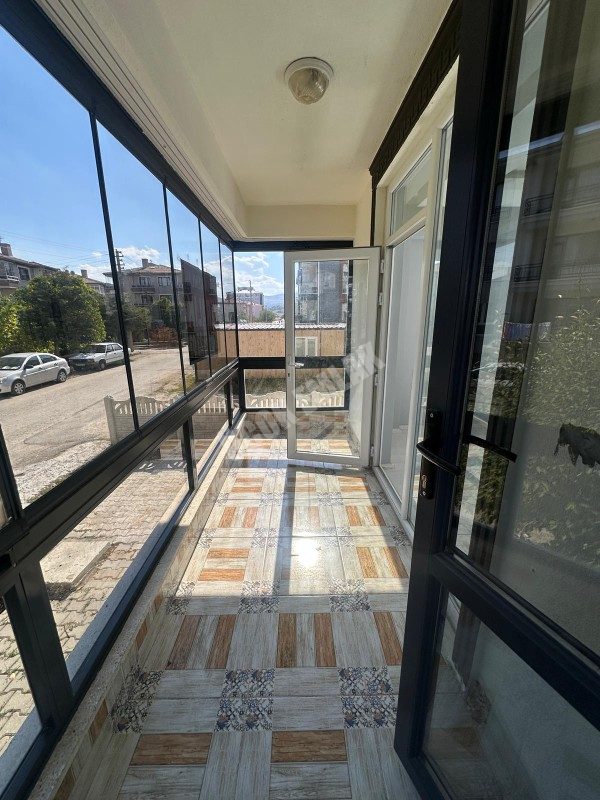 AFYON ÜÇOK EMLAKTAN KANLICA MAH KİRALIK 3+1 LÜX DAİRE
