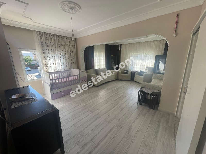 Lefkoşa K.Kaymaklı'da KİLER MARKET KARŞISINDA SATILIK 3+1 DAİRE